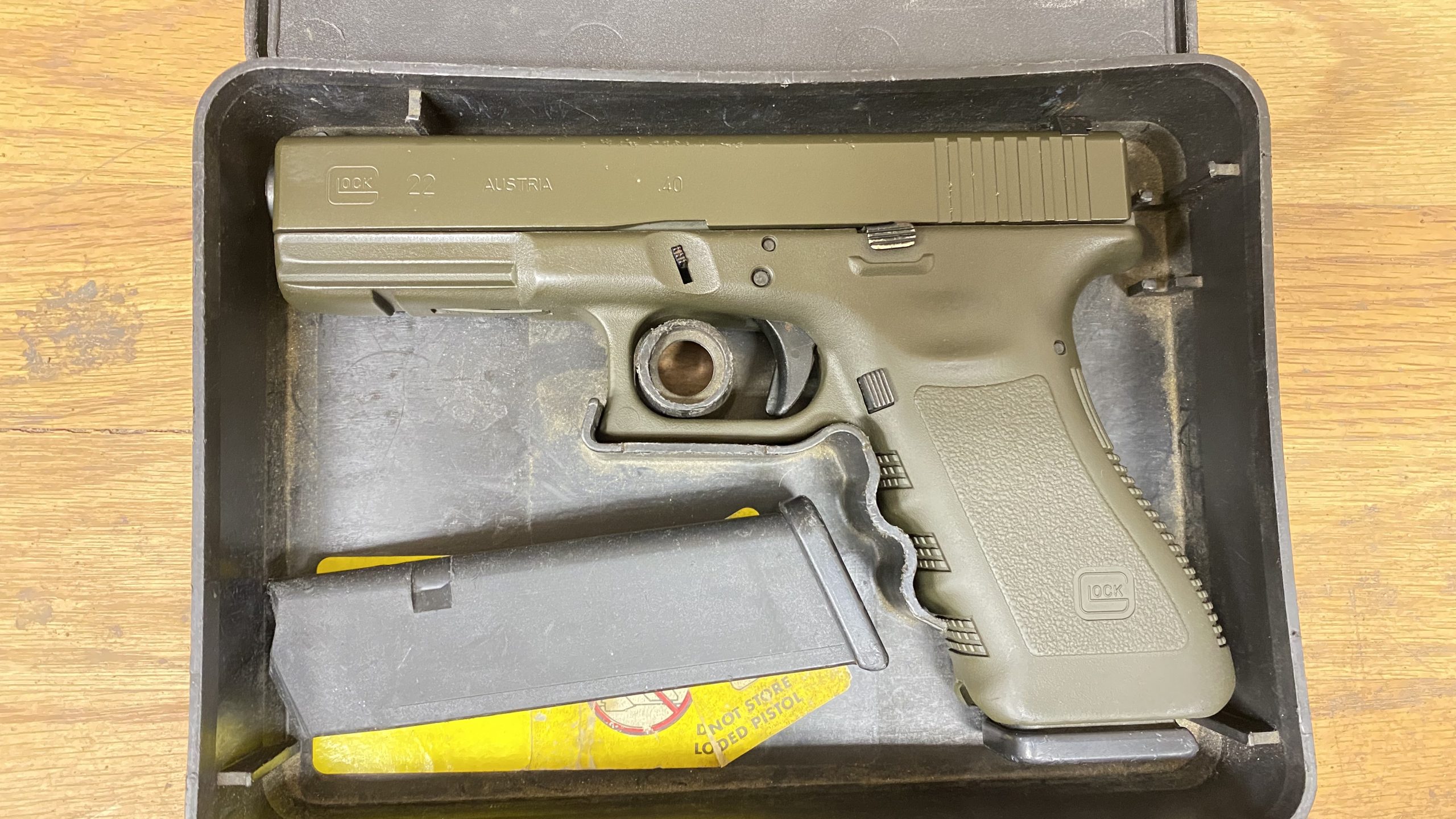 Used Glock 22 Gen 3 40 S&W OD Green 2 Mags