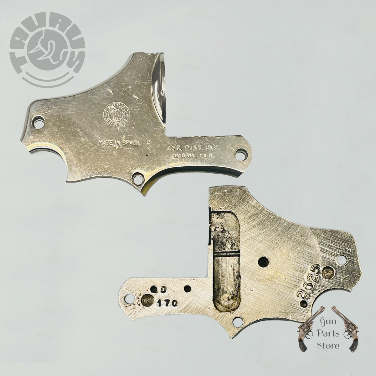 TAURUS Sideplate – Medium Frame Revolvers – 4 Screw Old Style 1949-1973